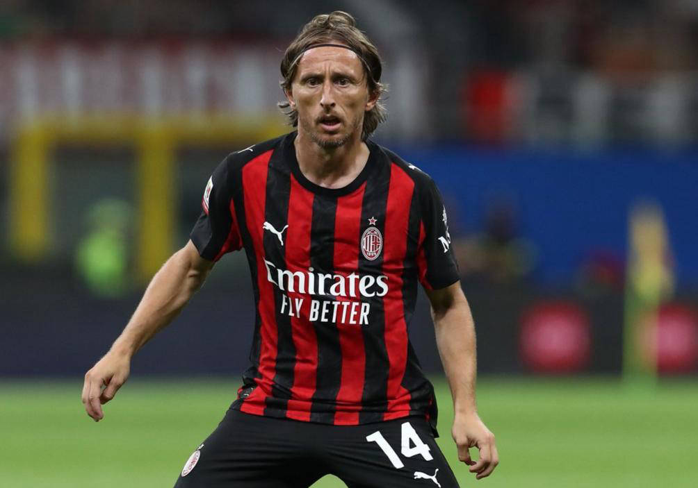 罗哥最后一次戴帽是对阵热刺，没想之后热刺就成了曼联的苦主