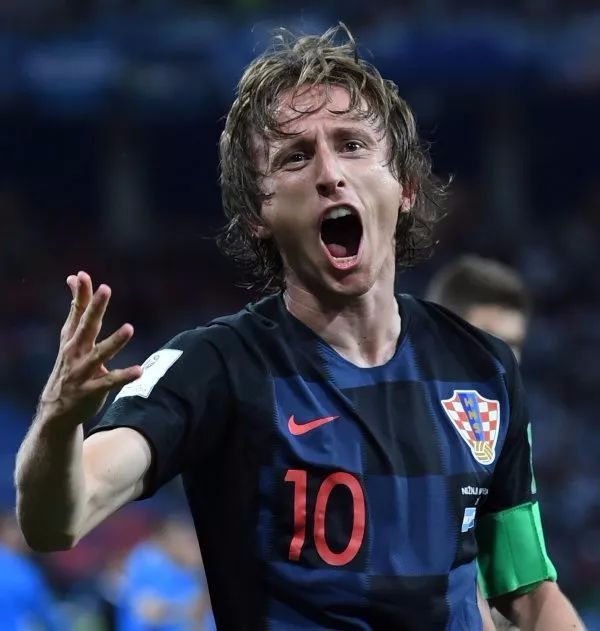 莫斯克拉：人们梦想赢得欧冠是正常的，但现在是11月赛季还长