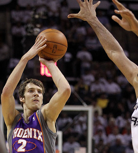 拉开对手防 拉开对手防